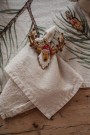 UND Håndlaget Ornament, Reinsdyr-Nisse thumbnail