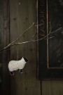 UND Håndlaget Ornament, Perlesau thumbnail