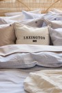Lexington Icons Logo Putetrekk i Økologisk Bomullsfløyel - Hvit/Blå, 50x50cm thumbnail