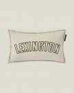 Lexington Logo Pute i Økologisk Bomullsfløyel - Lys Beige/Oliven, 50x30cm thumbnail