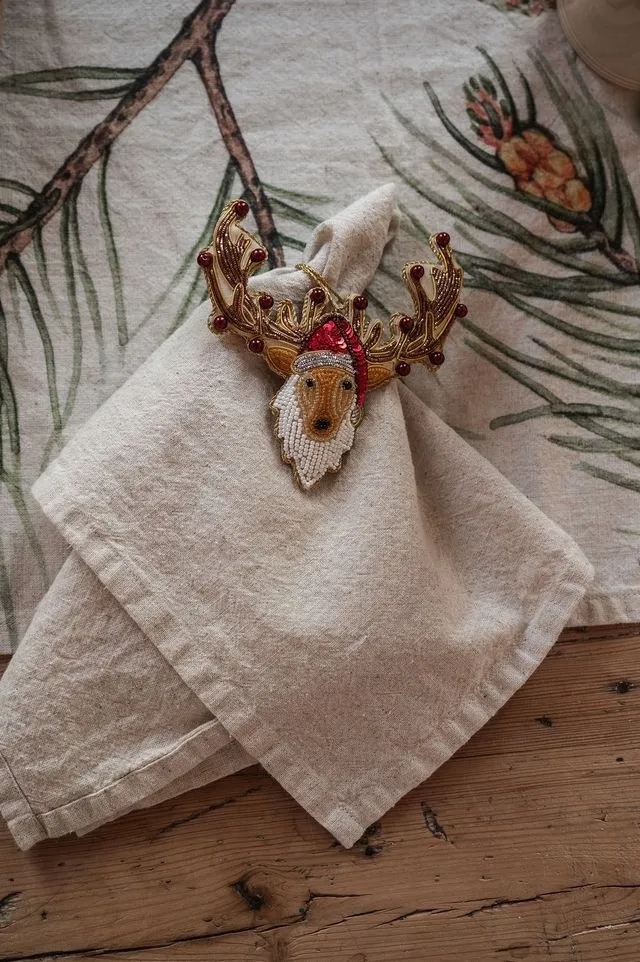 UND Håndlaget Ornament, Reinsdyr-Nisse