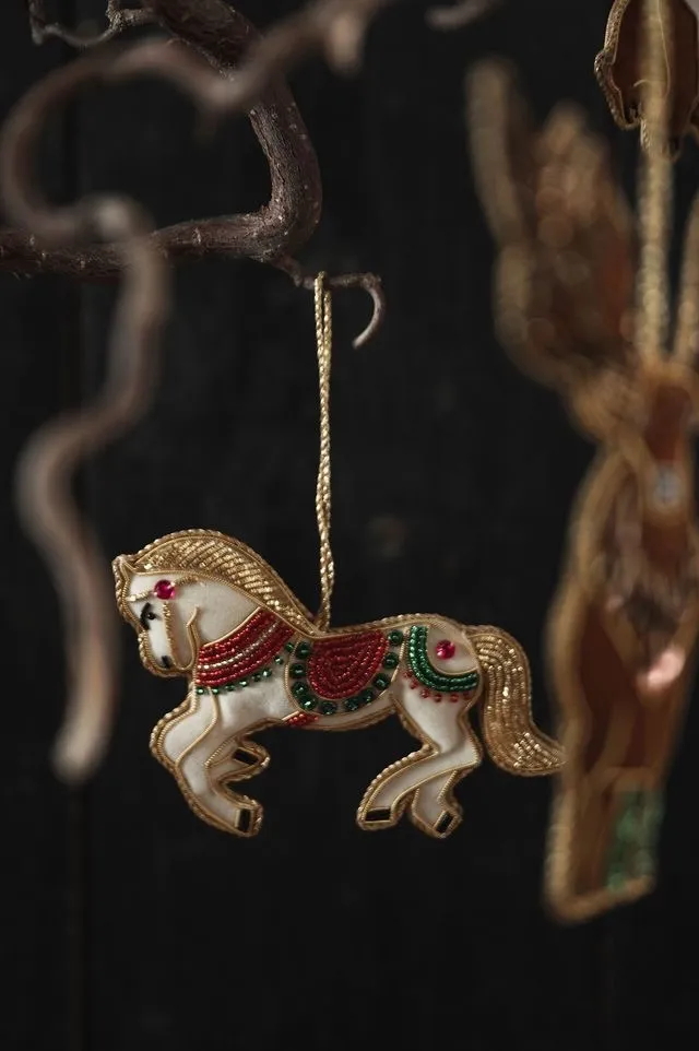 UND Håndlaget Ornament, Hest I Sprang