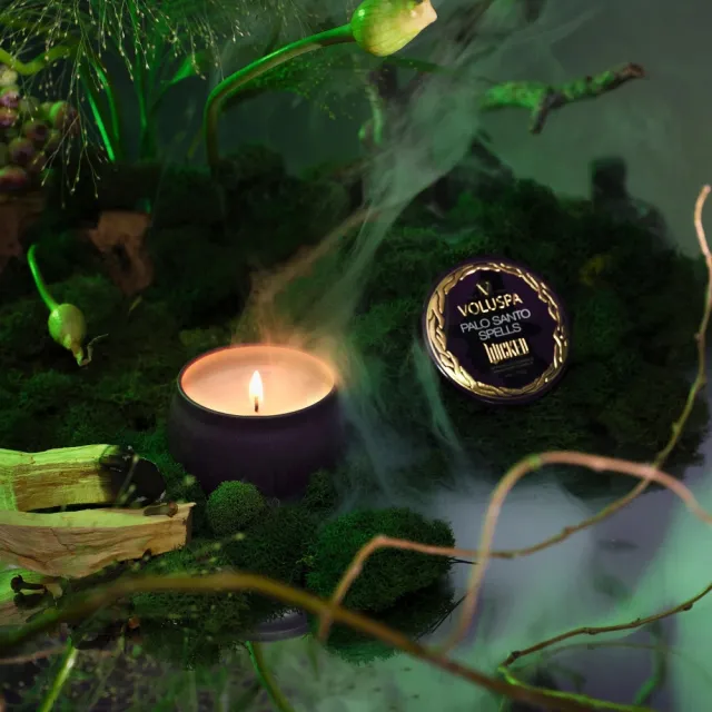 Voluspa Duftlys - Wicked Palo Santo Spells 113g, 25t